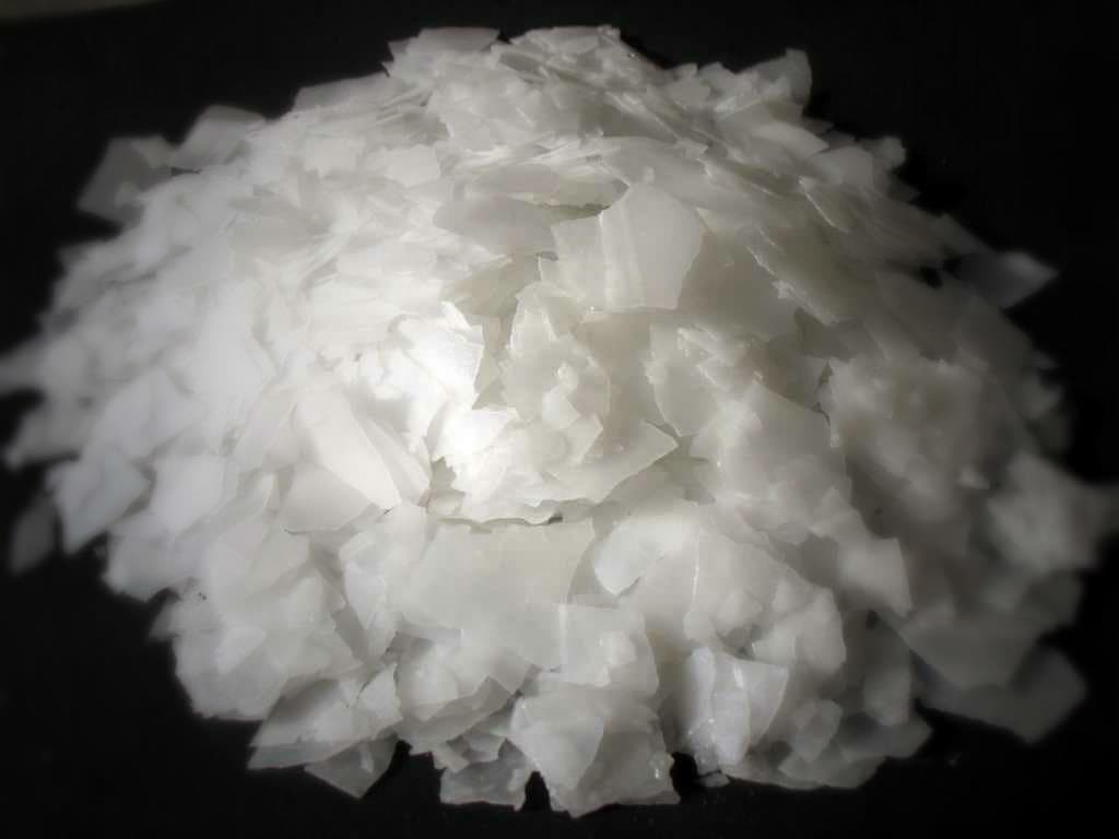 Sell Potassium hydroxide of Premium Technical Grade with _ 95_ of KOH